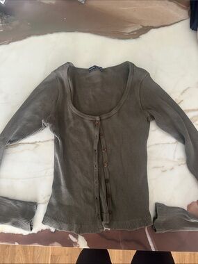 Brandy Melville Olive Ribbed Scoop Button-Front Long Sleeve Top
